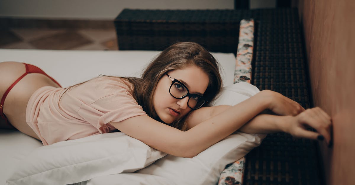 découvrez notre collection de lingerie délicate et sexy, alliant confort et élégance. trouvez le modèle parfait pour chaque occasion et mettez en valeur votre beauté unique.