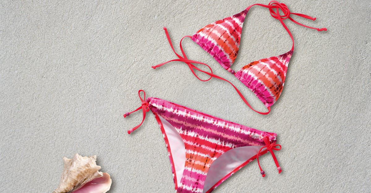 découvrez notre collection de lingerie élégante et confortable, conçue pour sublimer votre silhouette. offrez-vous des pièces raffinées qui allient style, sensualité et bien-être. parcourez notre sélection pour trouver le parfait équilibre entre charme et qualité.