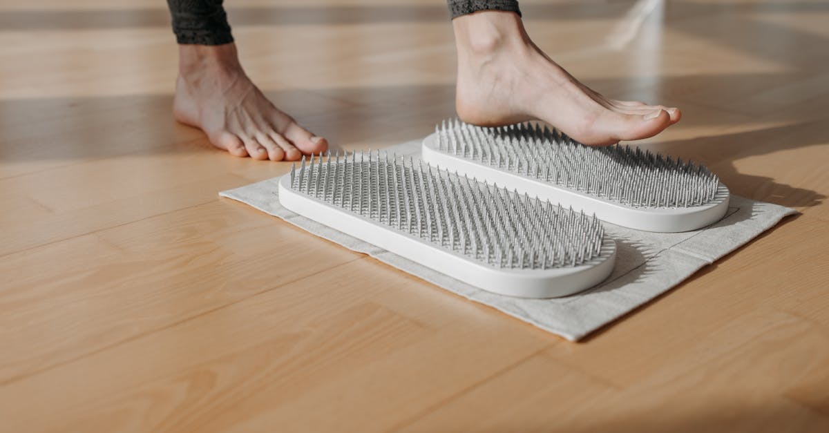 découvrez les bienfaits de l'acupression avec notre tapis d'acupressure. idéal pour soulager le stress, réduire les douleurs corporelles et favoriser la détente, ce tapis est votre allié bien-être au quotidien. améliorez votre confort et votre santé grâce à cette méthode traditionnelle et naturelle.