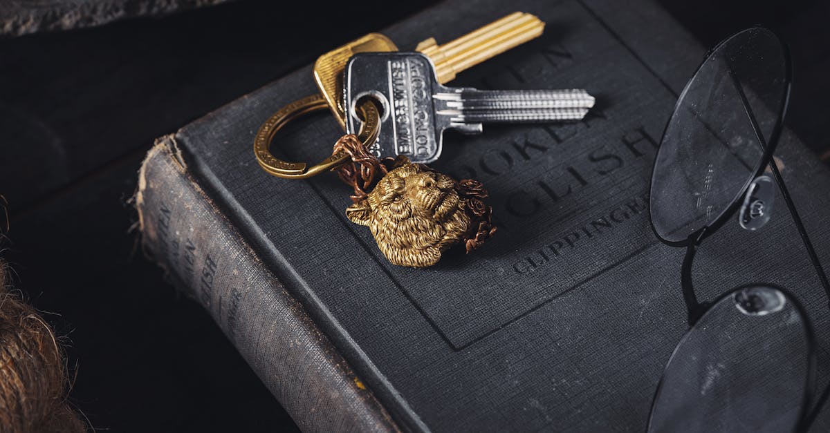 découvrez notre gamme d'accessoires de lecture indispensables pour améliorer votre expérience de lecture. que vous ayez besoin de lampes, de marque-pages créatifs ou de supports ergonomiques, nous avons tout ce qu'il vous faut pour profiter pleinement de vos livres préférés.