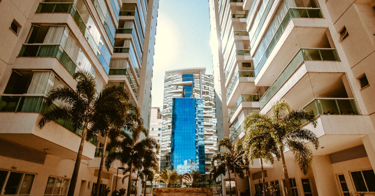 découvrez les meilleures stratégies et conseils pour investir dans l'immobilier, optimiser votre rendement et réussir vos projets en toute sécurité.